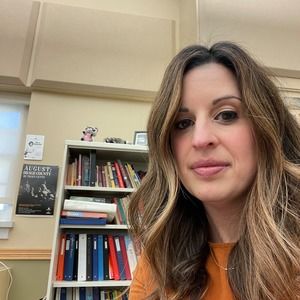 Meet your Posher, Jeni